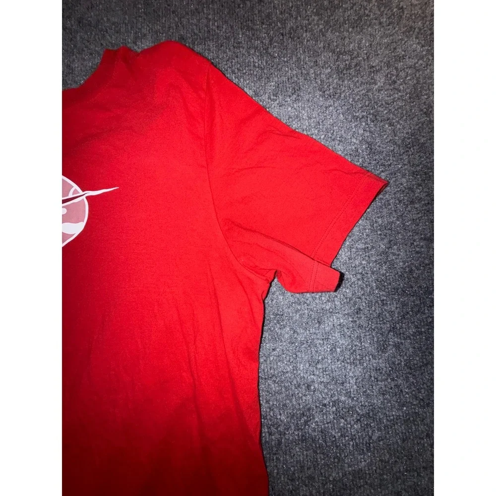 Nike Mens Graphic Tee Red Pink Abstract Swoosh Logo T-Shirt XL